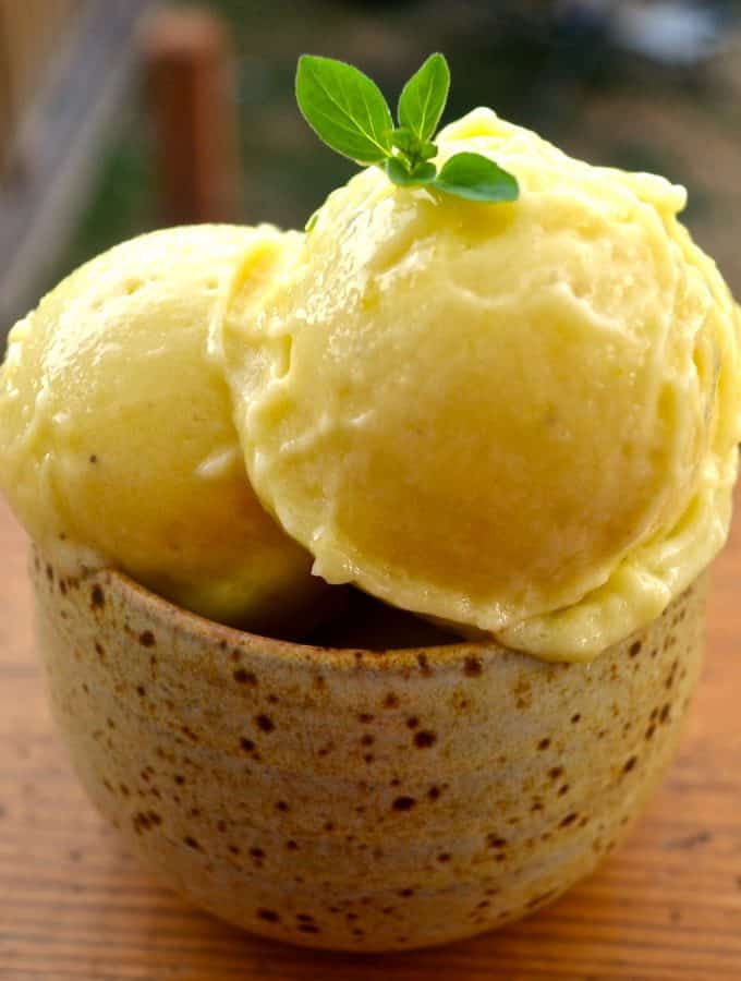 Rich, smooth, creamy mango banana ice cream that is healthy enough to eat for breakfast! All the texture/flavour of real ice cream with none of the guilt!