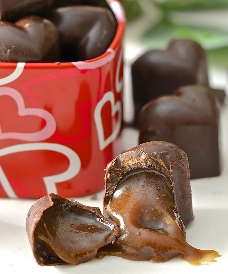 Rich & gooey homemade vegan chocolate caramels. So decadent & delicious and surprisingly easy to make. Perfect as an indulgent treat or as a gift for someone special. #shop
