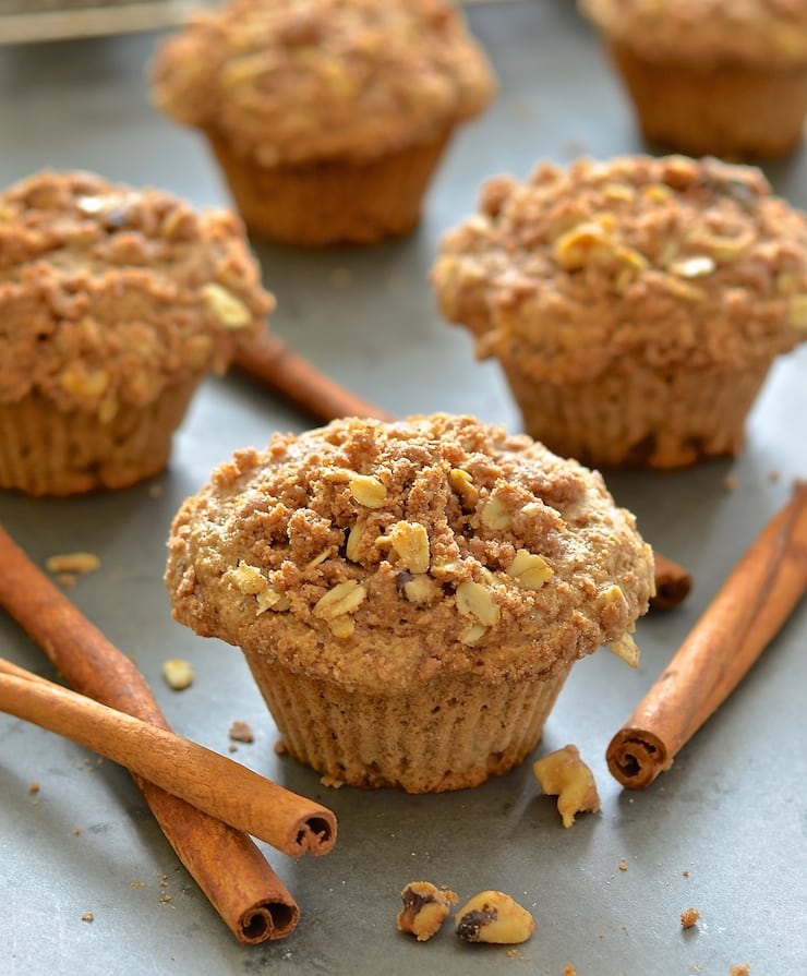 Deliciously soft & fluffy vegan apple muffins topped with an irresistibly crumbly, cinnamony, streusel topping. 