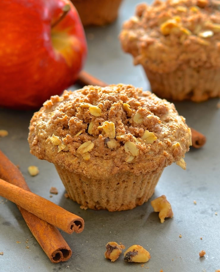 Vegan Apple Muffins with Cinnamon Streusel | A Virtual Vegan