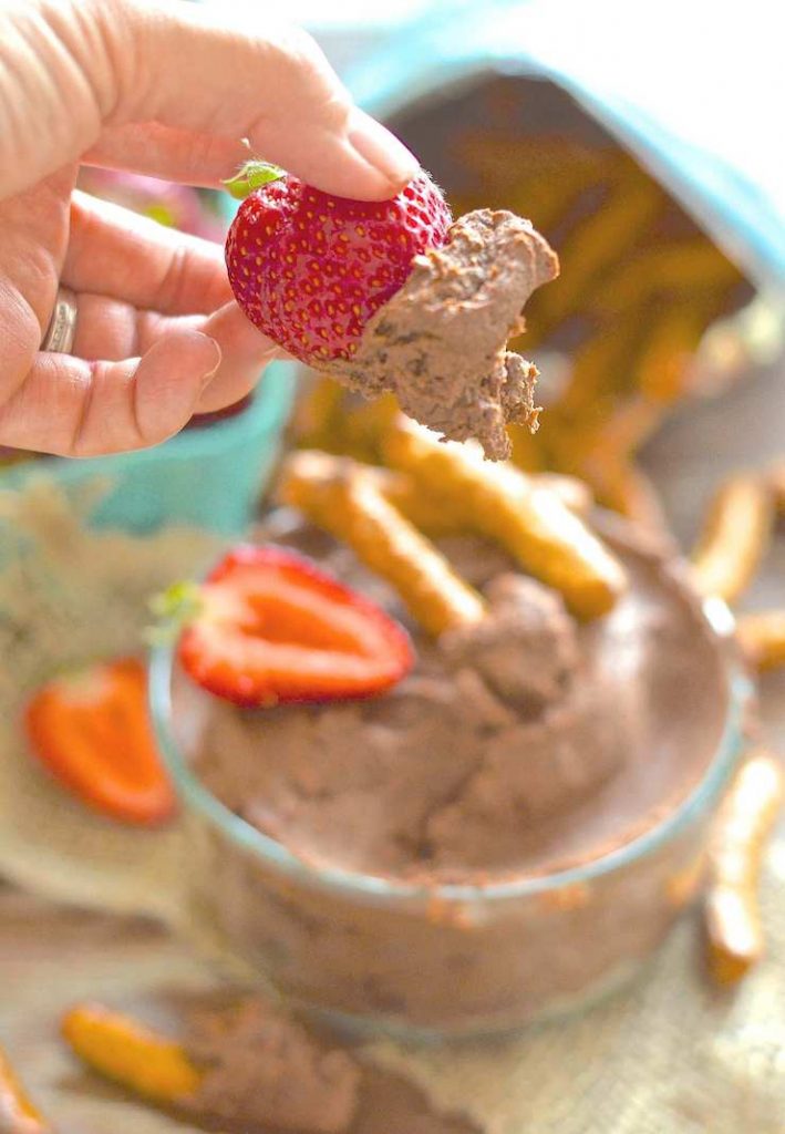 This is what happens when a beautiful chocolate brownie and a handsome can of chickpeas have a secret love child……Yes it’s Dessert Chocolate Hummus….Yes it is amazingly delicious….And yes dessert hummus is a thing! 