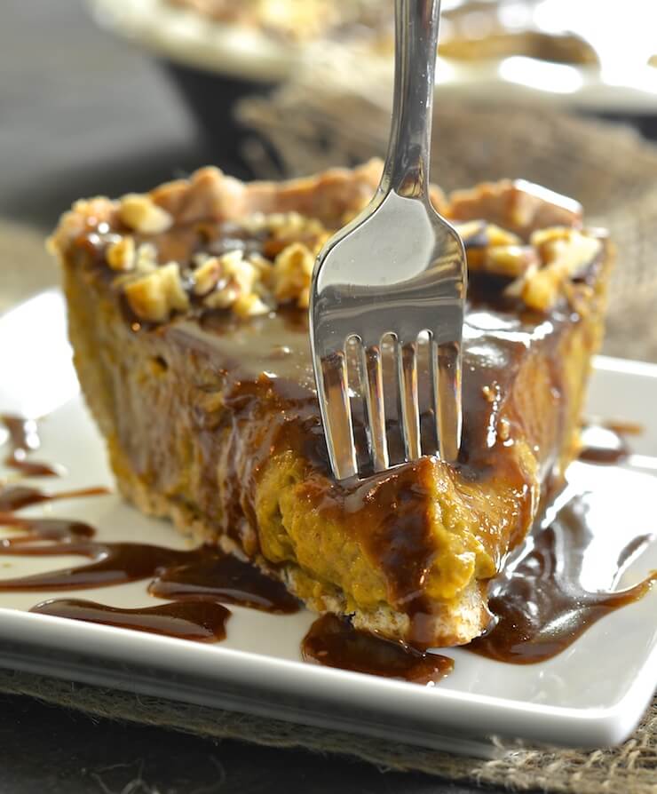 Vegan Pumpkin Pie With Caramel Sauce A Virtual Vegan