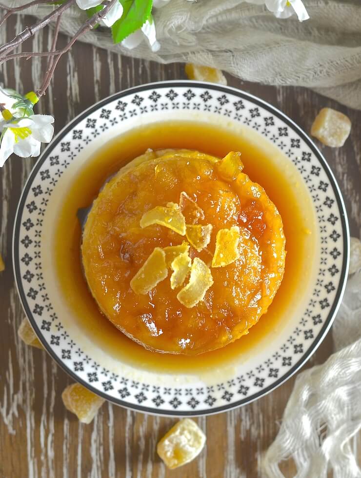 Wonderfully comforting, beautifully sticky Maple Ginger Steamed Pudding. A dream to eat and so easy to make!