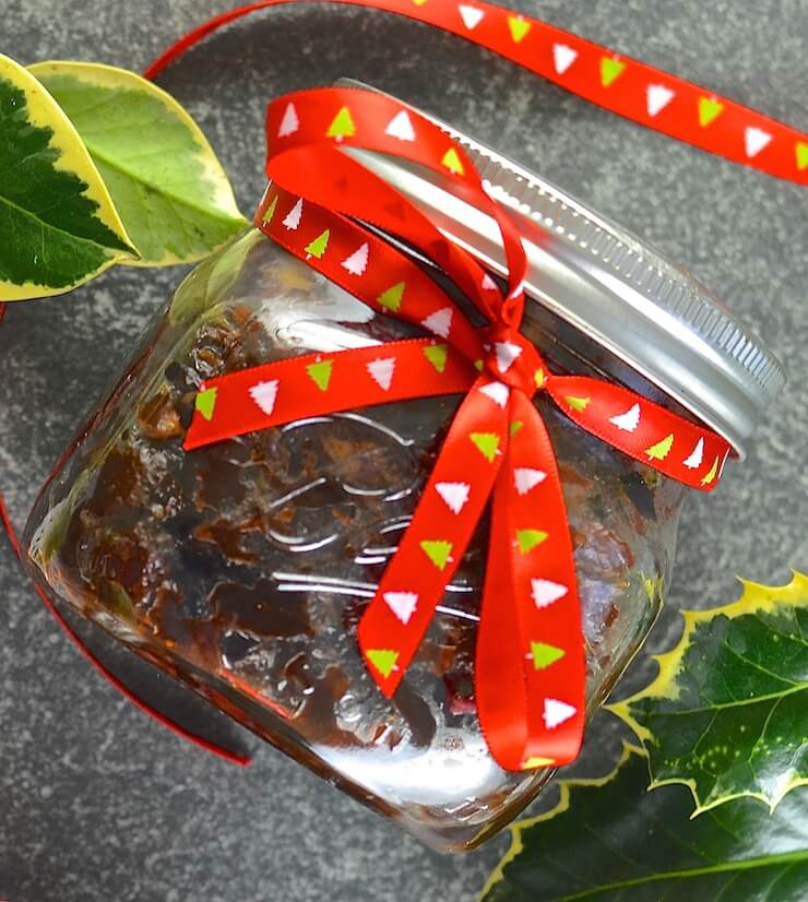 Festive, rich & fruity Vegan Mincemeat steeped in boozy deliciousness! A Christmas staple that is really easy to make & can be used in all sorts of ways. It's also perfect for gifting.