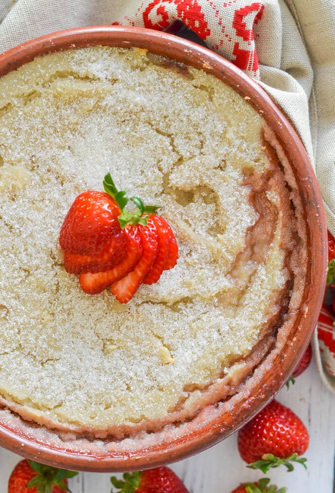 baked strawberry semolina pudding from above