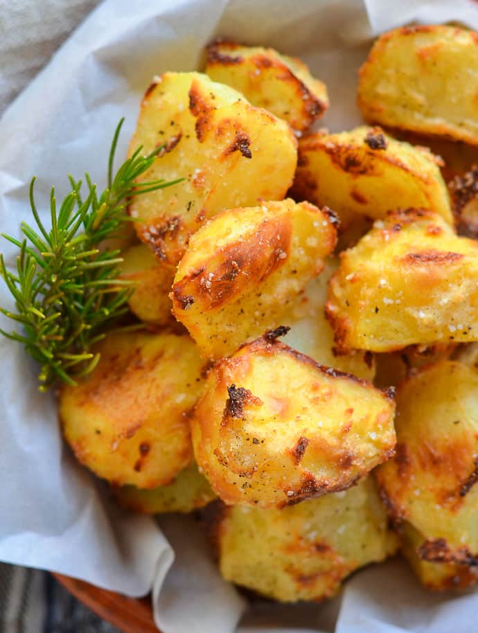 Healthy No Oil Crispy Roasted Potatoes