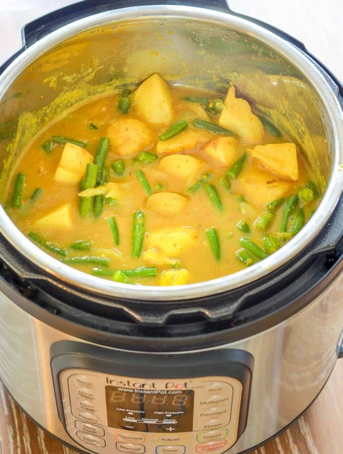 Vegan Instant Pot Potato Curry in the Instant Pot