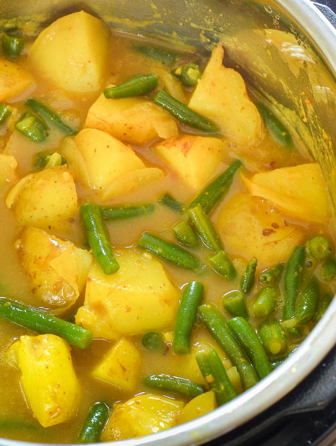 Vegan potato 2025 curry instant pot