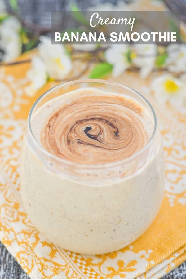 A simple Banana Smoothie that is healthy, easy to make & packed with protein & fibre. It's rich, thick, creamy, tastes like banana bread & will keep you full for ages! #banana #smoothie #vegan #breakfast #healthy #healthybreakfast #bananasmoothie #dairyfree