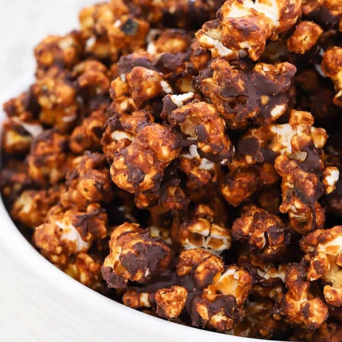 Vegan Popcorn with Caramel & Chocolate - A Virtual Vegan