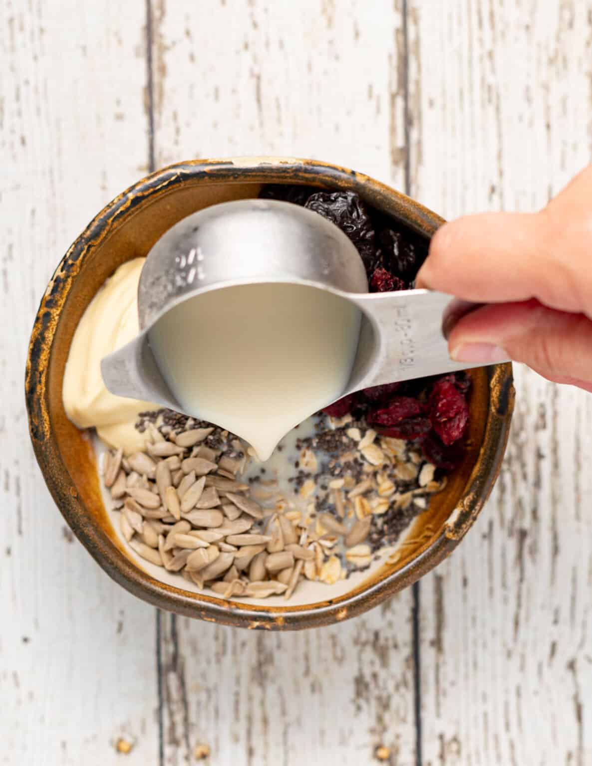 Bircher Muesli Ready to eat in only 15 minutes! A Virtual Vegan