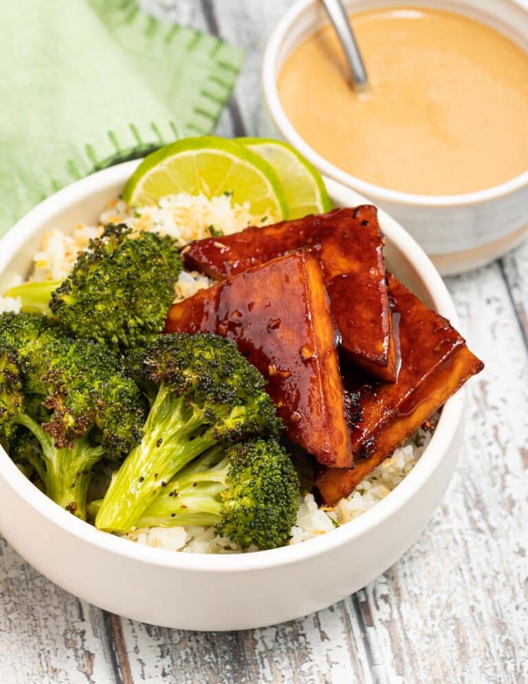 Tofu Bowls with Rice, Broccoli & Peanut Sauce A Virtual Vegan