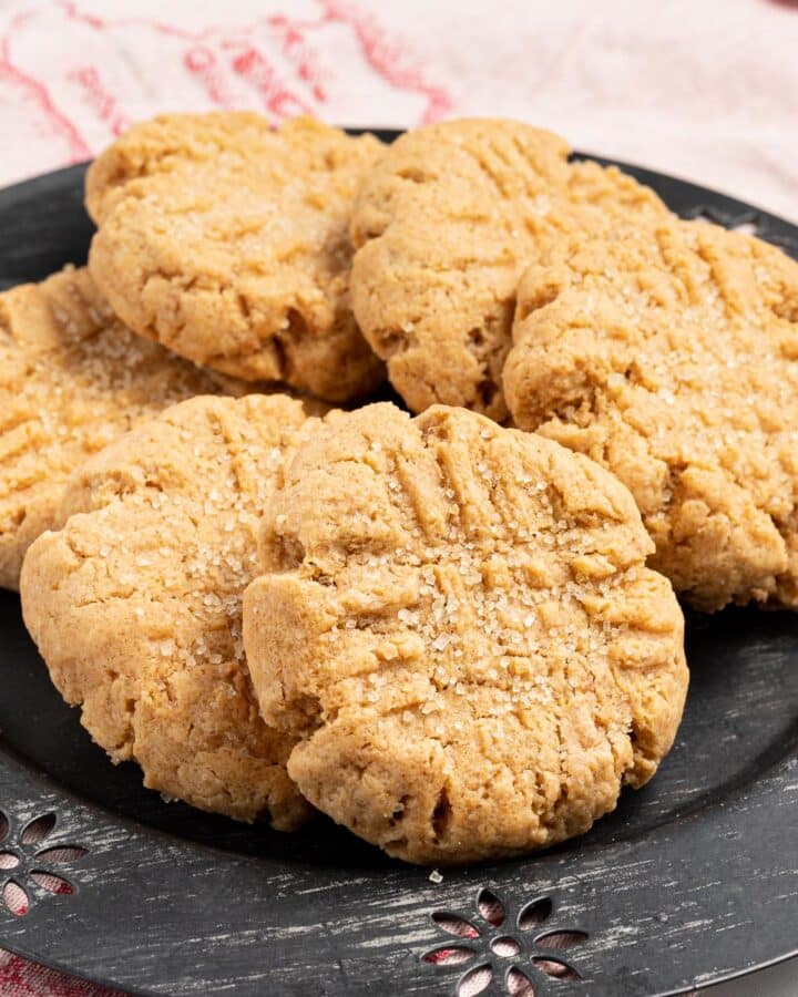 a plate of vegan peanut butter cookies