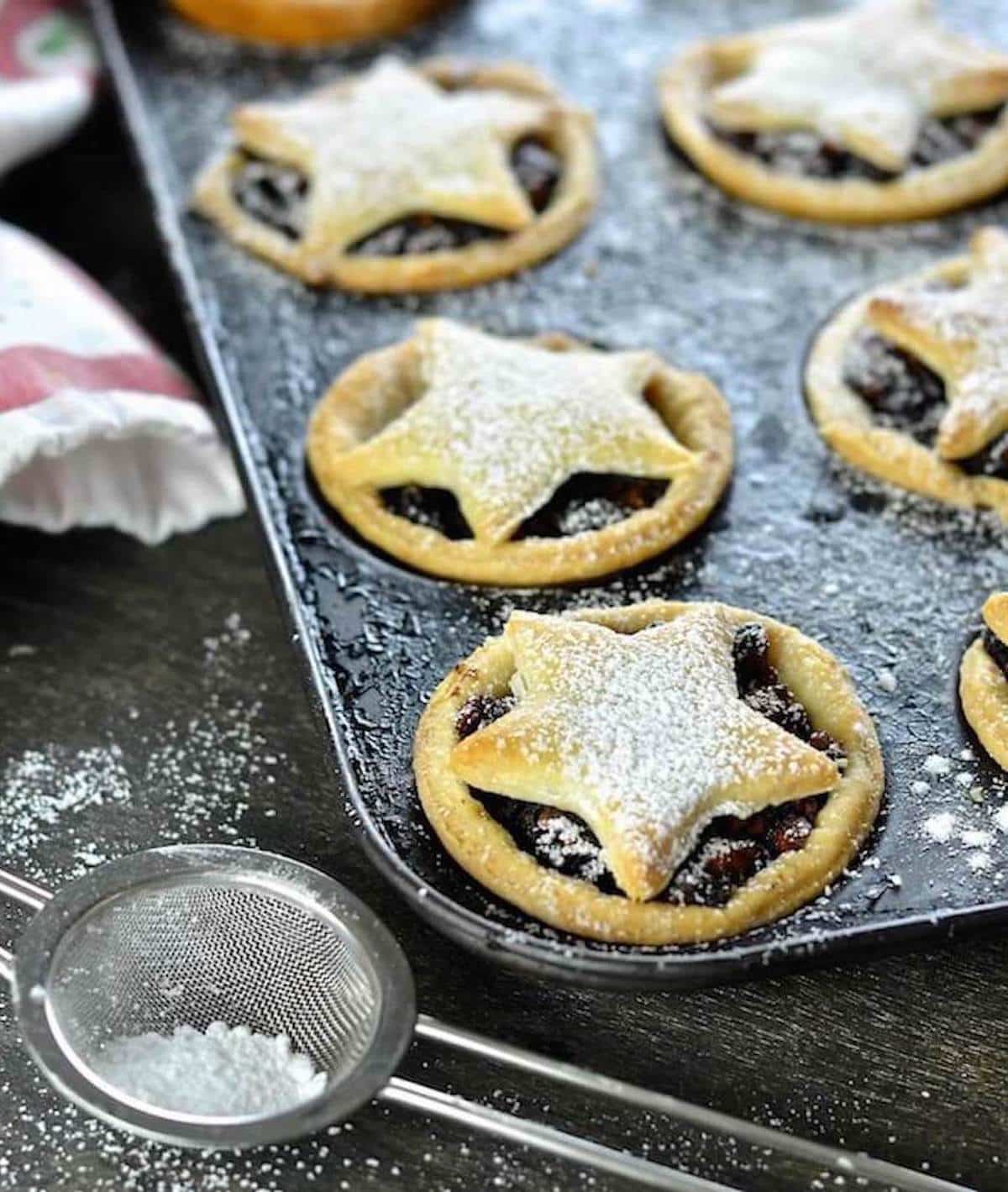 vegan mince pies in a pan