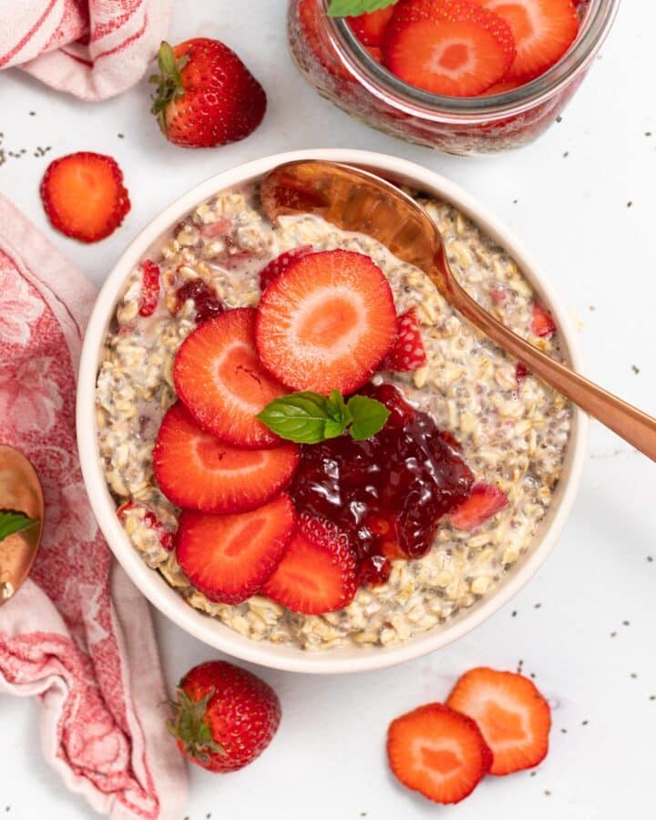 strawberry overnight oats in a bowl
