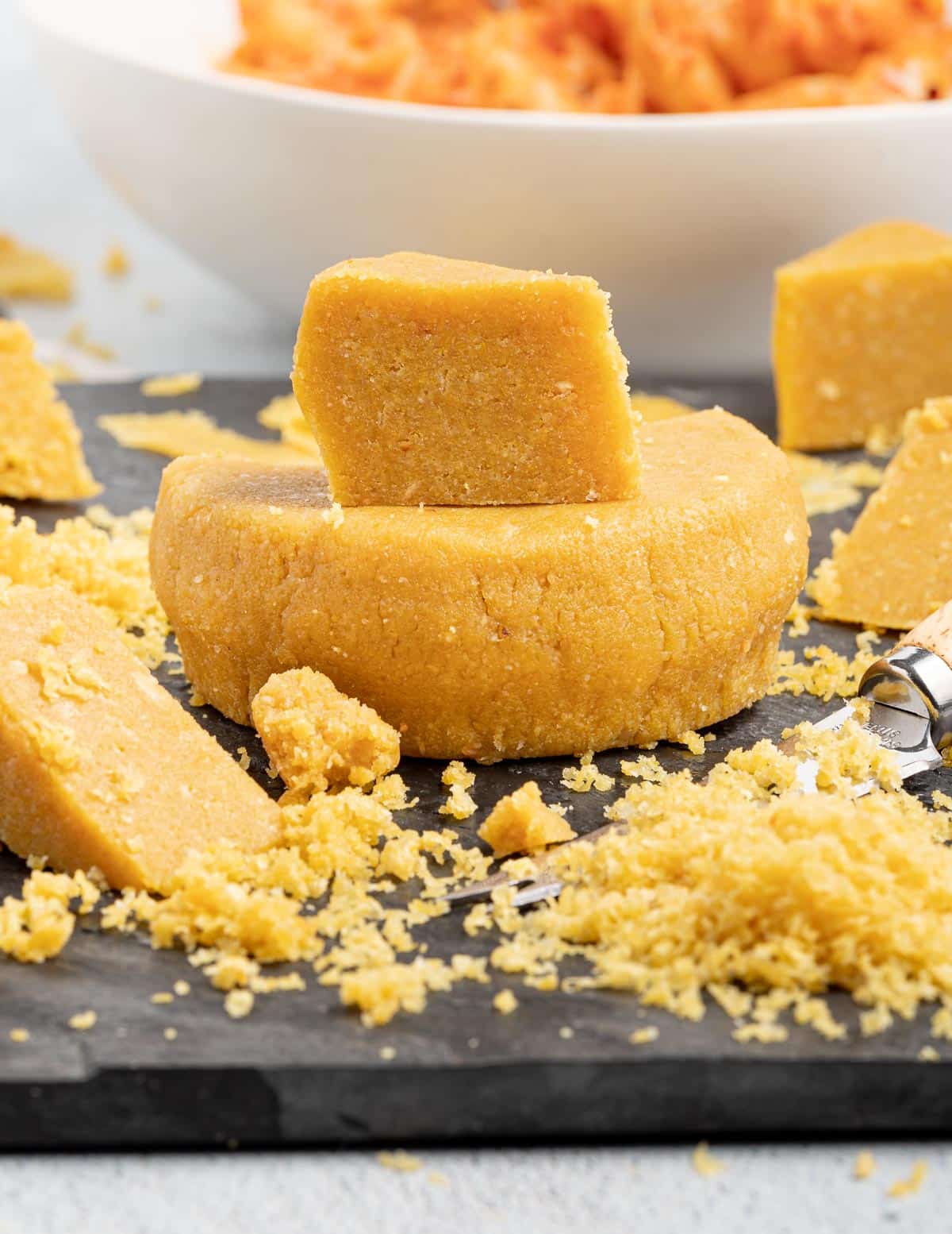 https://avirtualvegan.com/wp-content/uploads/2022/04/Vegan-Parmesan-Cheese-A-Virtual-Vegan-7.jpg