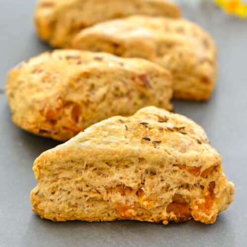 vegan apricot scones