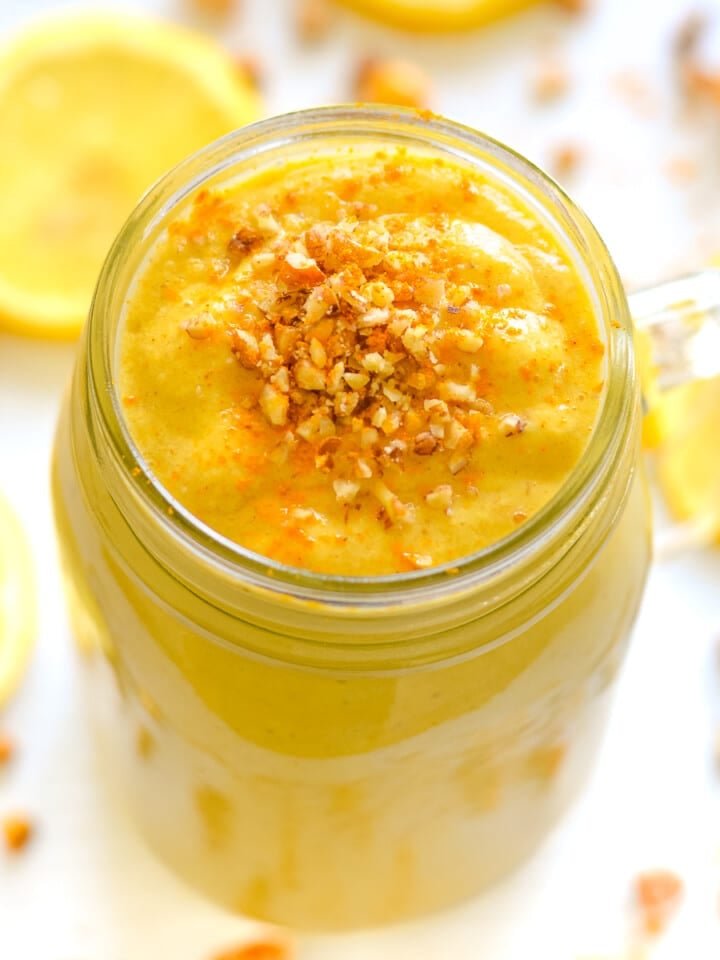 a glass of lemon cheesecake smoothie