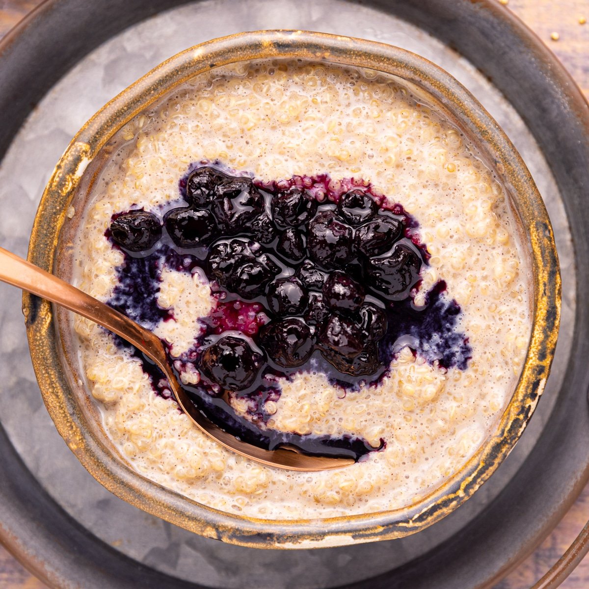 quinoa pudding with blueberry compote