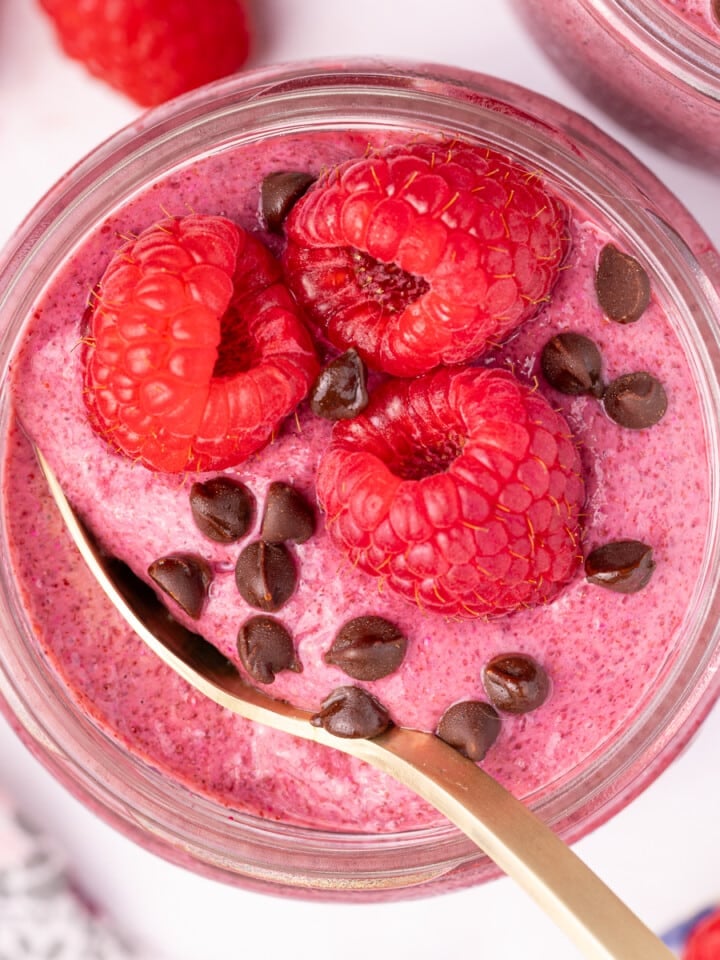 raspberry chia pudding