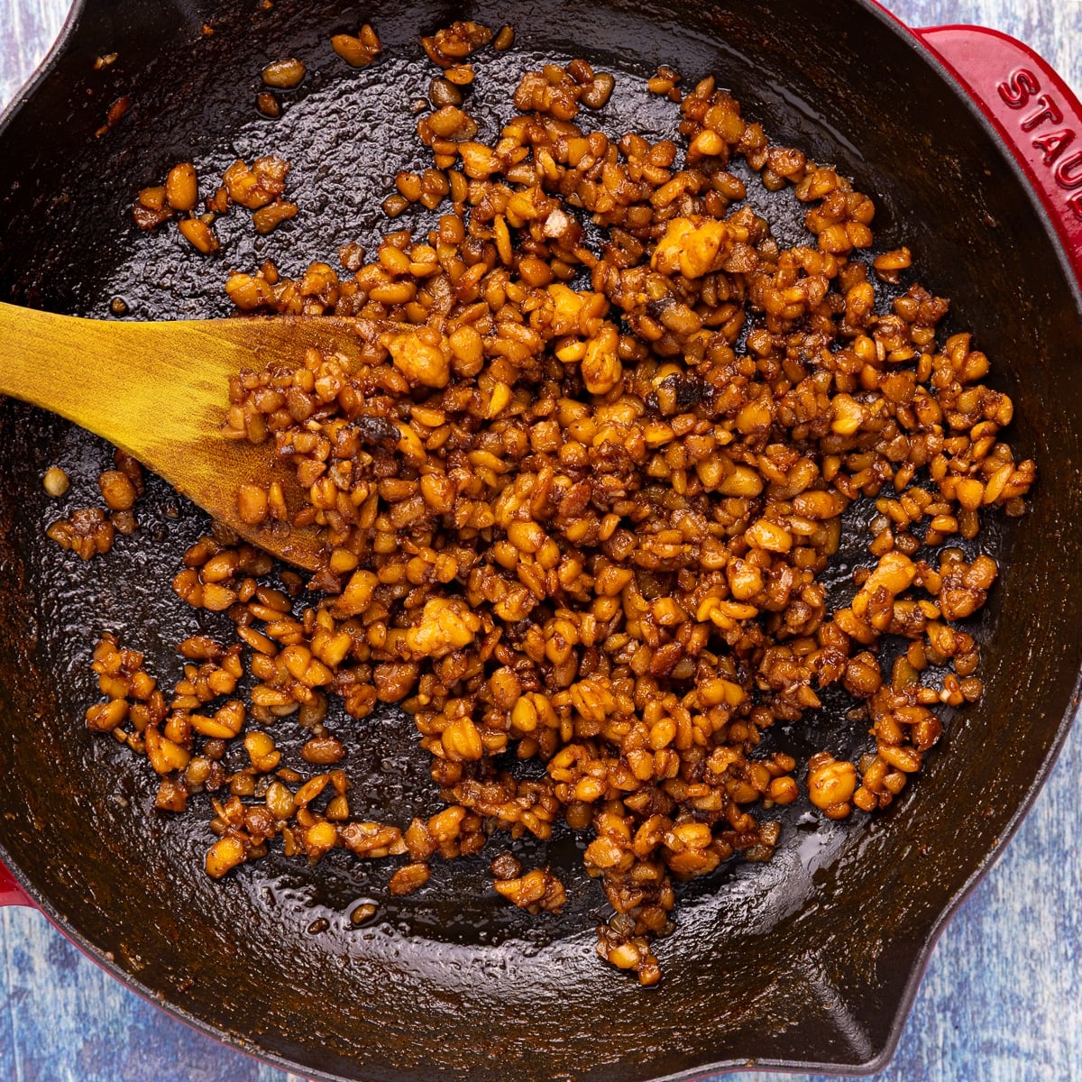 sticky crumbled tempeh